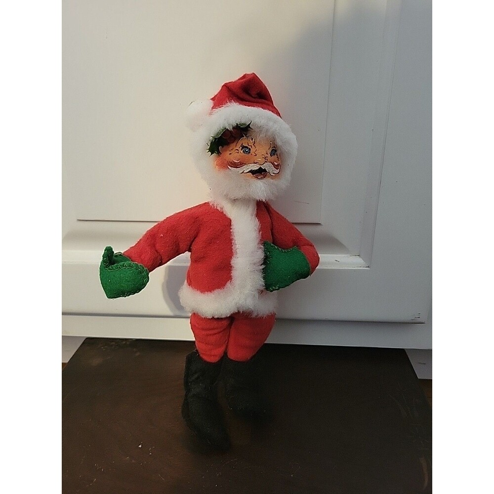 1994 Annalee 10" Santa Elf With Tag 5005 Posable Christmas Green Mittens
